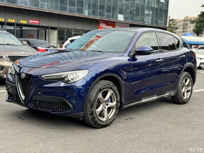 2019年阿尔法罗密欧斯坦威, 2.0t超跑suv,全时四驱