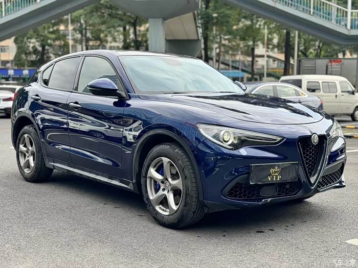 2019年阿尔法罗密欧斯坦威, 2.0t超跑suv,全时四驱