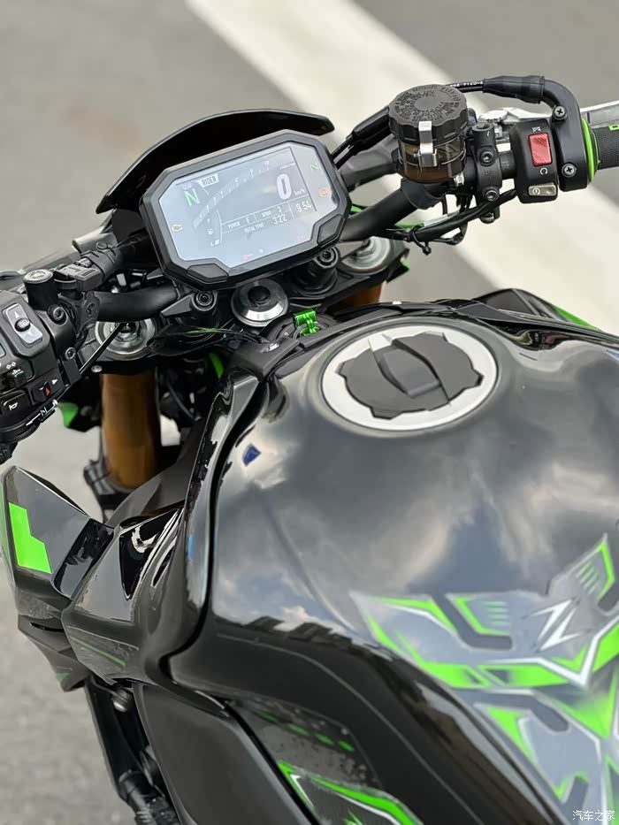 车型: 川崎 z900se 日期: 2022年11月 里程