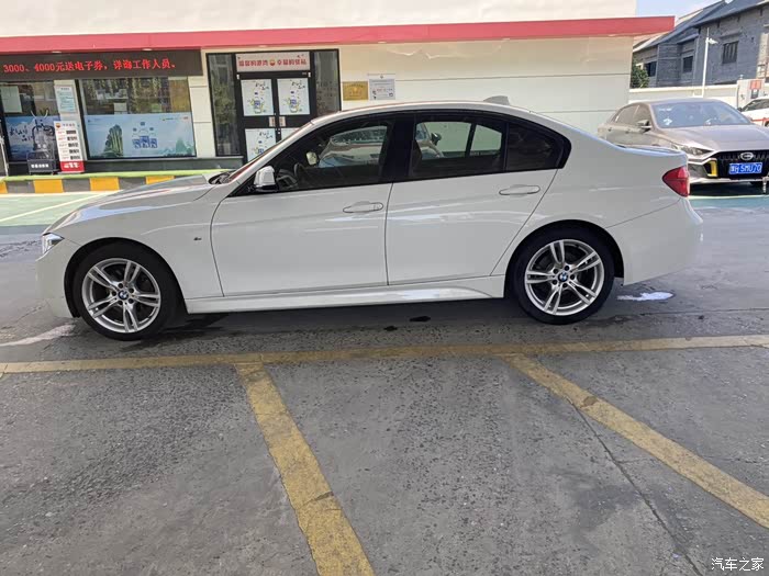 最新购入 17年17款宝马330i m运动 7万公里 一手