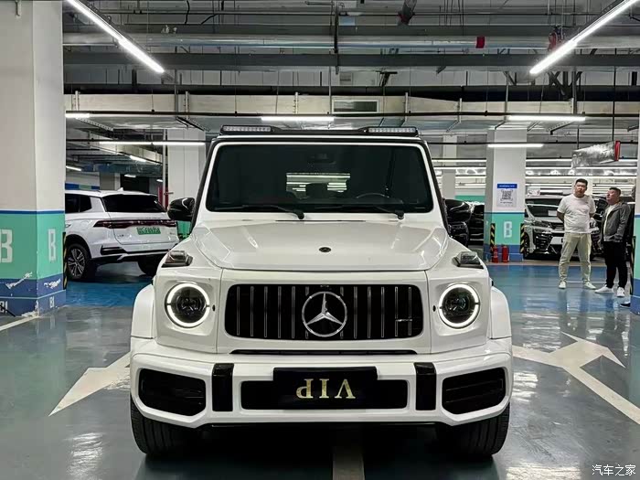 88万 新到20年奔驰g550 4.