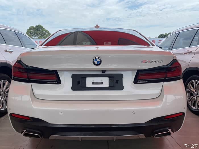 点击:>1|回复:>0宝马5系论坛>最新拿下21款530领先m运动全车原版原漆0