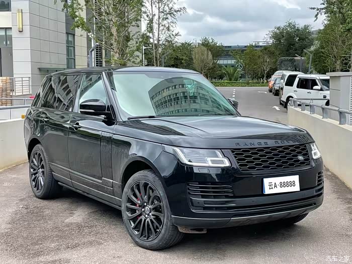 20年路虎揽胜行政柴油 20年5月路虎揽胜行政,传世版,手自