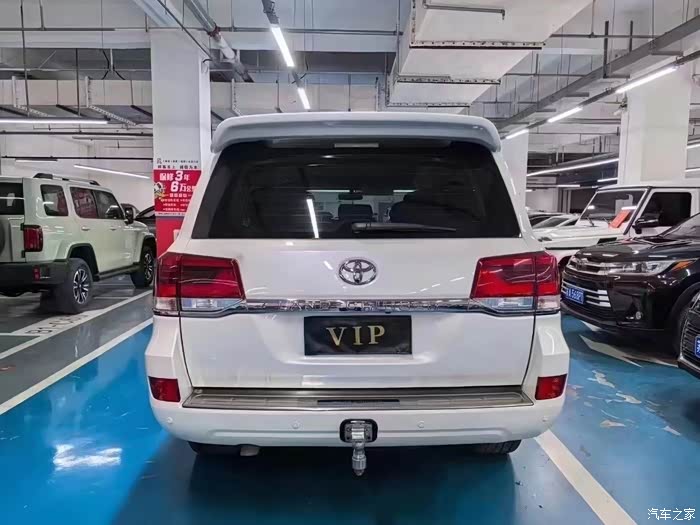 8 新到16年16款酷路泽4000 中东5