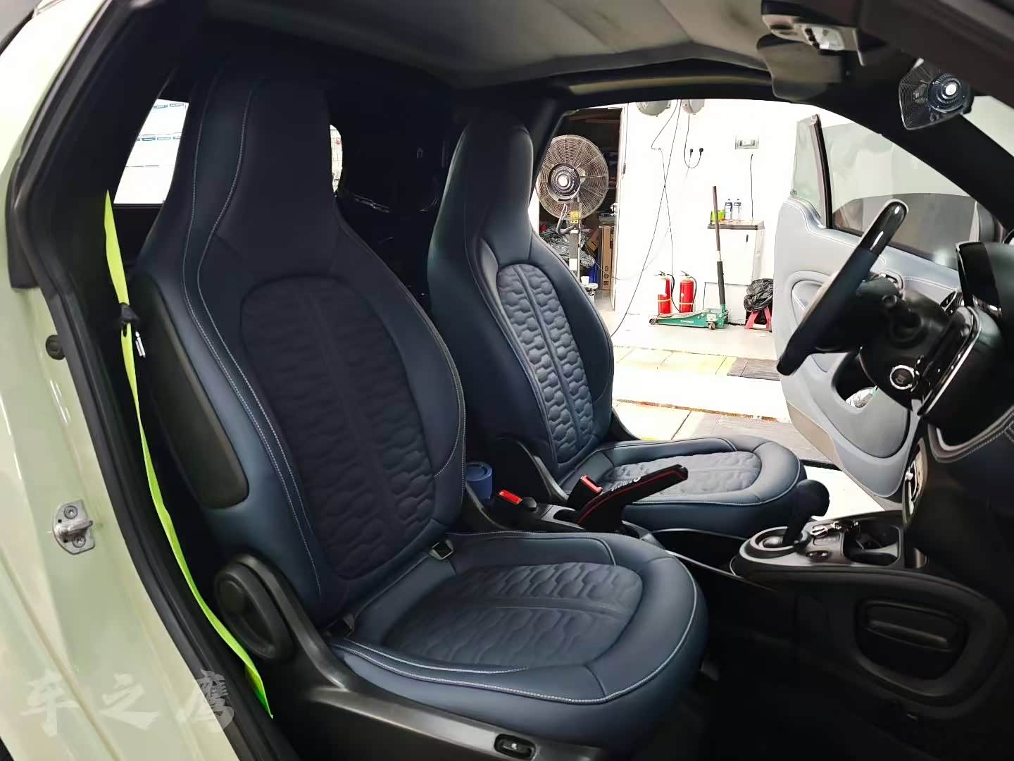 奔驰smart内饰案例