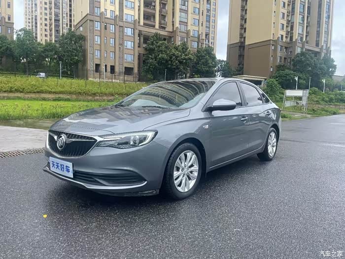 新到18年差几天别克英朗自动挡,本地一手,安全行驶六万多公里