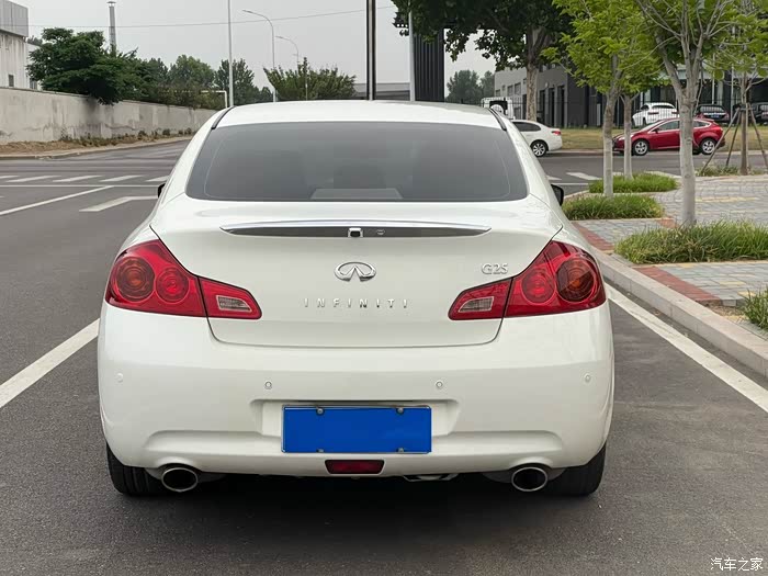 14年一手英菲尼迪g25全程4s仅仅行驶9万公里