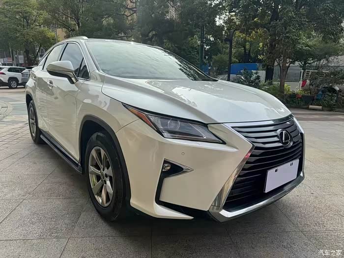 2019年上牌 进口雷克萨斯 rx300两驱精英版,一手车
