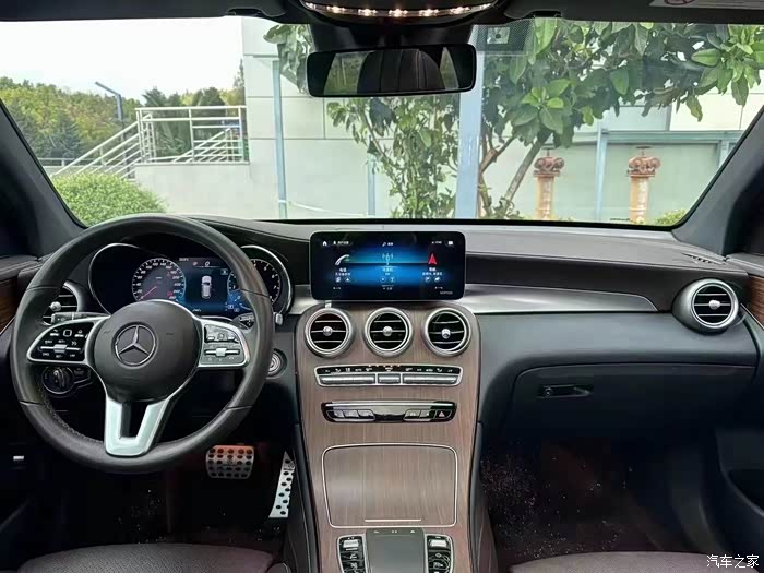 最新到店 2020年奔驰glc300 豪华 2020款奔驰g