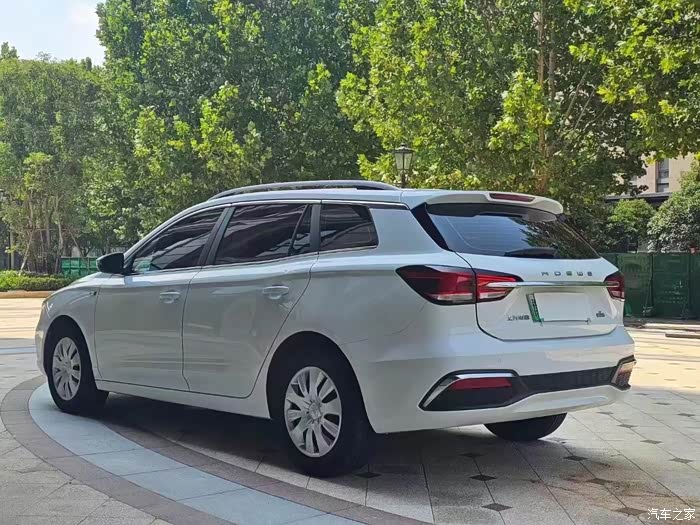 新到18年荣威ei5,305km续航,快慢双充,旅行版轿车