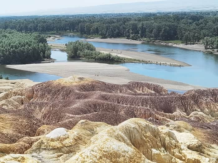 开探界者自驾新疆-五彩滩