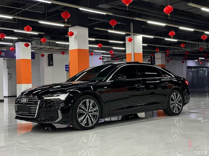 奥迪a6l 2022款 55 tfsi quattro 尊享
