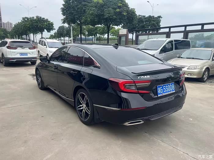 22款23年本田雅阁,1.5t幻夜尊贵版,双边电动座椅,ac