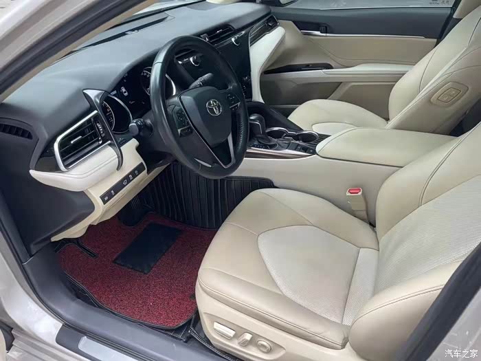 19年7月丰田凯美瑞2.0g豪华版,一手车4.3万公里,全车