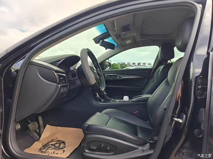 2018年上牌的凯迪拉克ats l技术型,安全行驶14w公里