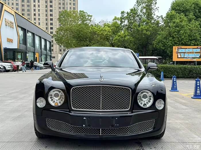 到店 15年宾利慕尚 豪华版 实表9.5万公里 车况精品