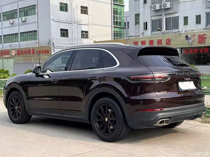 2018年保时捷卡宴,3.0t,340马力,全时四驱,bos