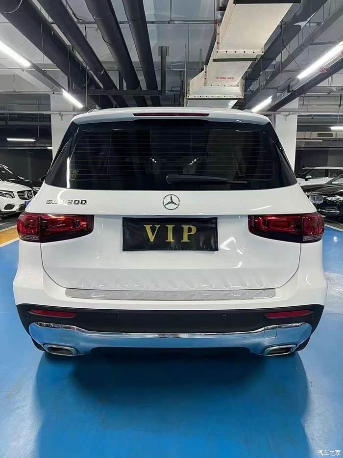 20年奔驰glb200   15.