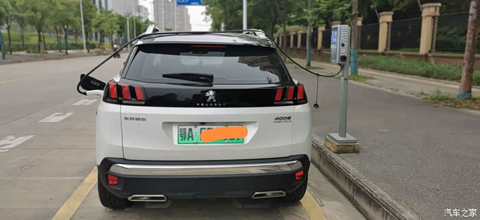 标致4008phev充满显示续航64公里,算可以了