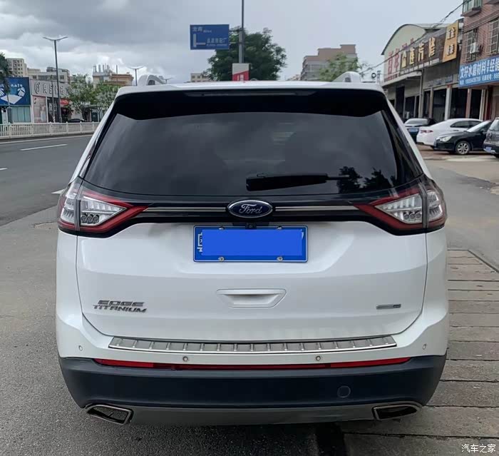 福特锐界,精品一手2017年2月上牌,两驱铂锐型5座,双电椅