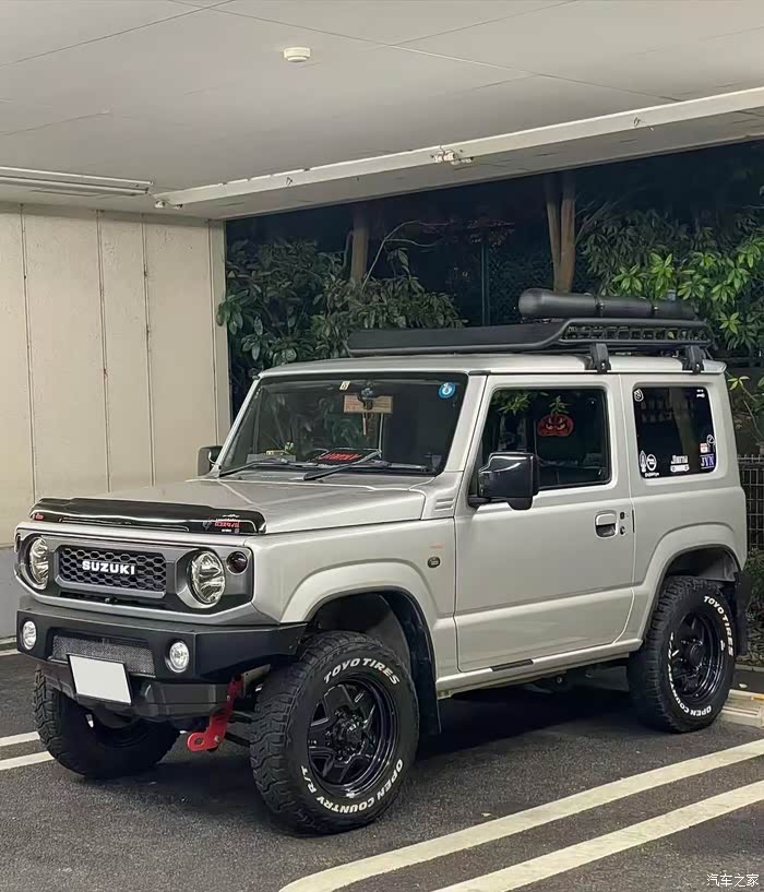 吉姆尼,改装风格独特,总有一款适合你 #臻德行平行汽车集团