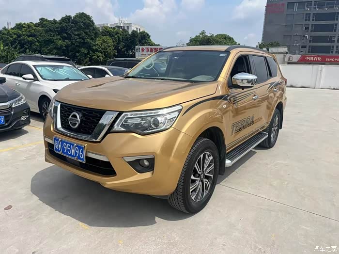 377号,18年日产-途达,自动2.5分时四驱,无钥匙进入