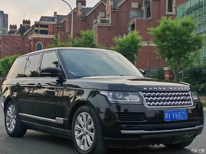 17年10月17款路虎揽胜,四门电吸,英国之宝音响,方向盘加