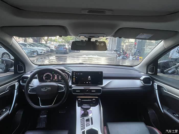 吉利缤越21款22年5月1.4t钻石版,美女小姐姐一手车,车