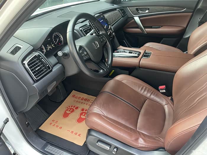 20款21年本田urv2.0t两驱尊雅版,一手极品,实表5.