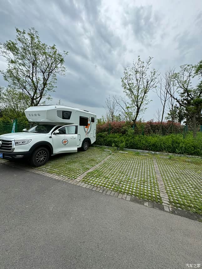 2022年长城自由炮房车11度大电25.9w