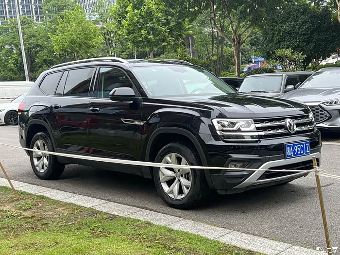 大众 途昂 2020款 改款 330tsi 两驱舒适版 国v