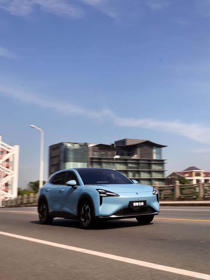 宝骏云海试驾体验 今天预约试驾了宝骏新出的云海,感觉外观还可