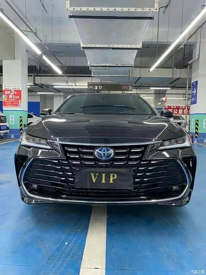 58 23年新款丰田亚洲龙,自动2.5双擎xle尊贵版