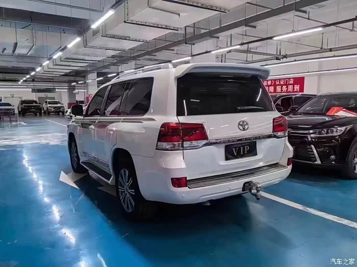 出售16款酷路泽4000 中东5座丐 全车一件补漆 全车车衣