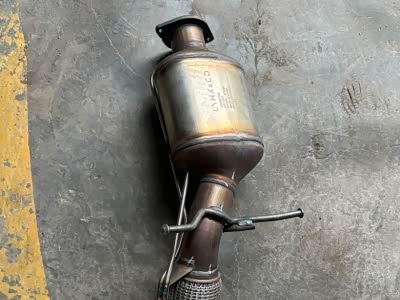 出一个22款领克05原厂中段三元 gpf 颗粒捕捉器