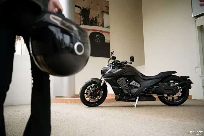 点击:>2|回复:>0摩托车论坛>全新奔达·燎700pro配色公布,6月17日正式