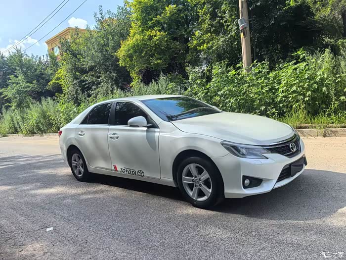 抵押车不过户卖准14年丰田锐志,2.5v