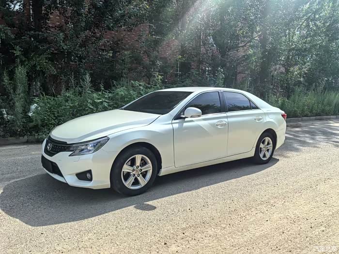 抵押车不过户卖准14年丰田锐志,2.5v