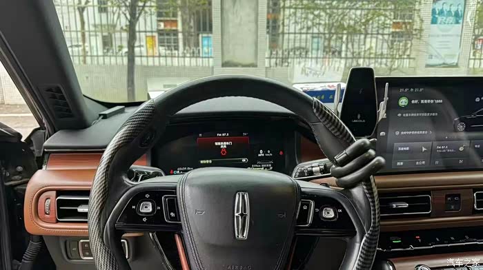 21年21款飞行家,小跑6万公里,一手车,当时下地近70,原