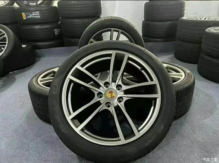保时捷卡宴原厂轮毂轮胎