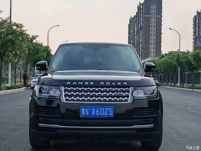 17年10月17款路虎揽胜,四门电吸,英国之宝音响,方向盘加