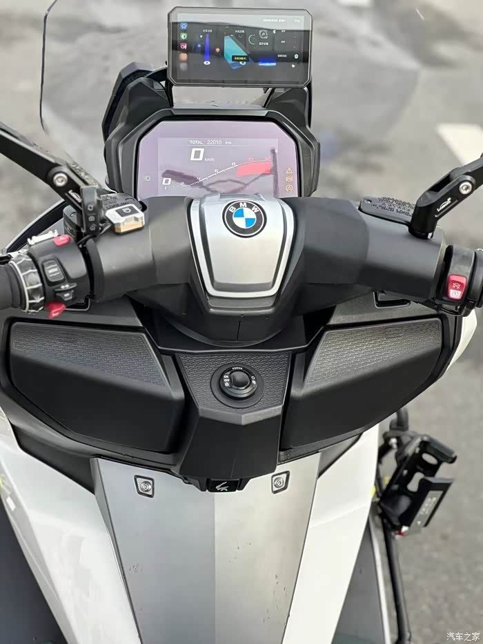 【图】车型: 宝马 c400gt 日期: 2019年11月 里程:_摩托车论坛_汽车之