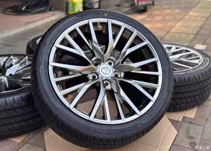 18寸/19寸雷克萨斯/凌志 isf原厂轮毂带胎一套 ,感兴