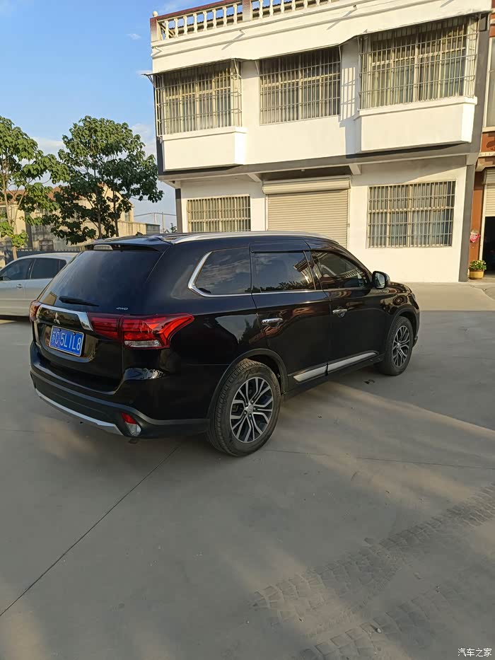 4进口五座四驱欧蓝德,差5天16年,13万公里实表