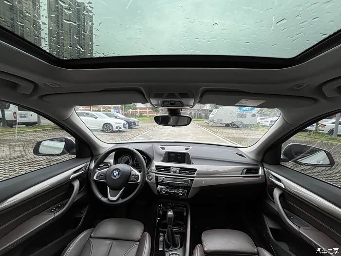 宝马x1 2019款 sdrive18li 尊享型,行驶7.