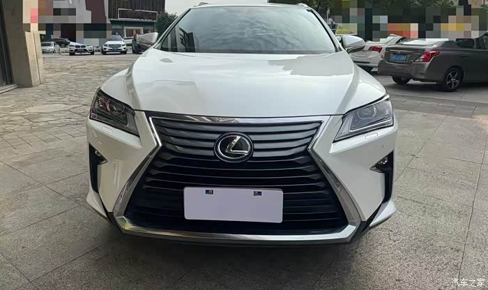 2019年上牌 进口雷克萨斯 rx300两驱精英版,一手车