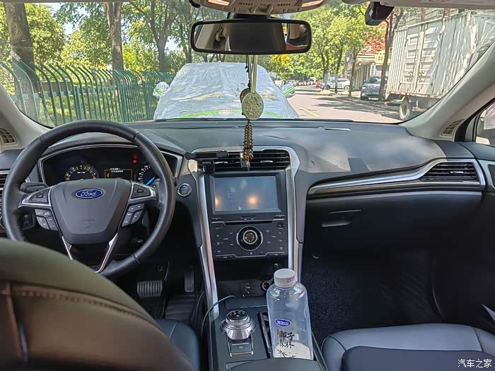 出一台18款15t蒙迪欧一台