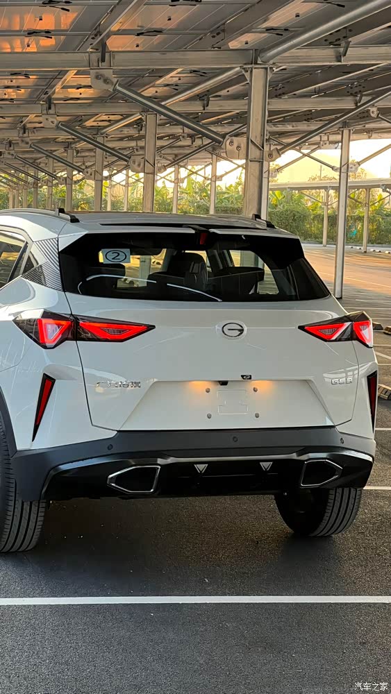 传祺gs3 2023款 影速 270t 劲享版 79999全