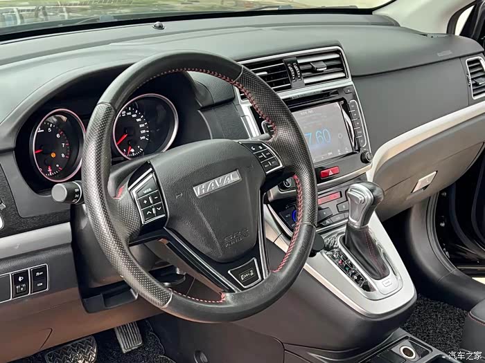 最新拿下 (纯一手未过户)17年 哈弗m6 2017款 1.