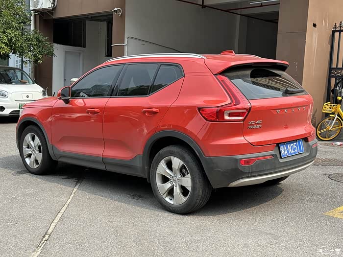 沃尔沃xc40 2021款 t3 智行时尚版,行驶5.90万